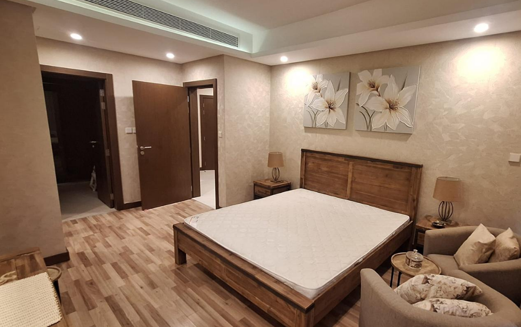 Apartment in درة البحرين for Sale and Rent